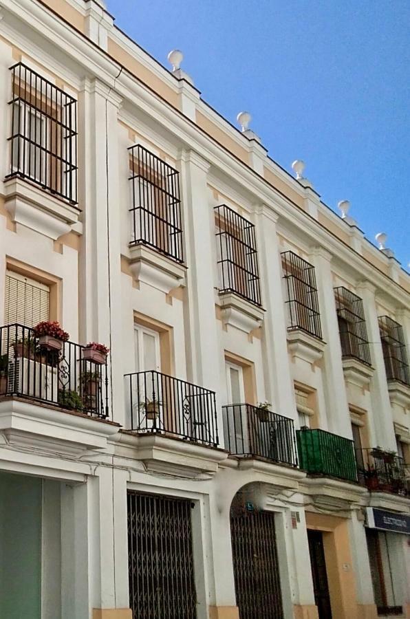 Gatu Premium Villa Aramburu, " Preferente Mayores De 25 Anos Y Familias " El Puerto de Santa María Buitenkant foto